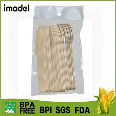 Conjunto de talheres de madeira descartáveis